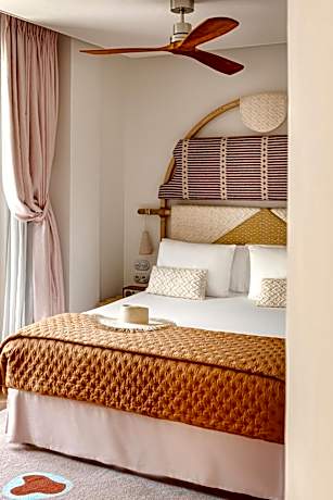 Suite with Marina View