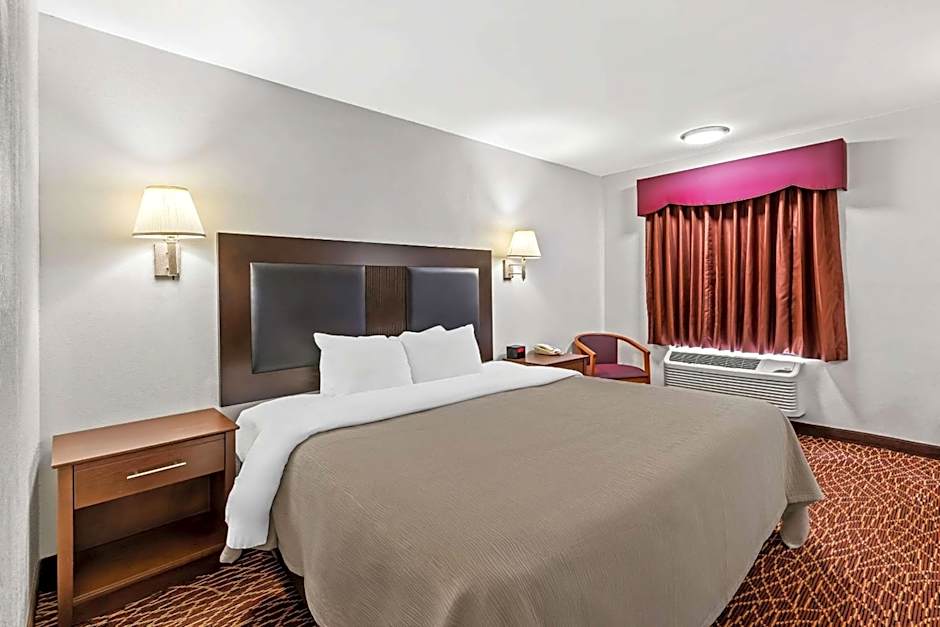 Quality Inn Marietta near Dobbins ARB