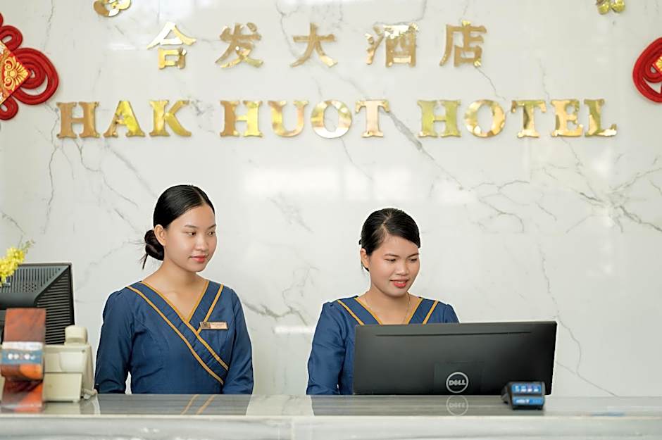 Hak Huot Hotel