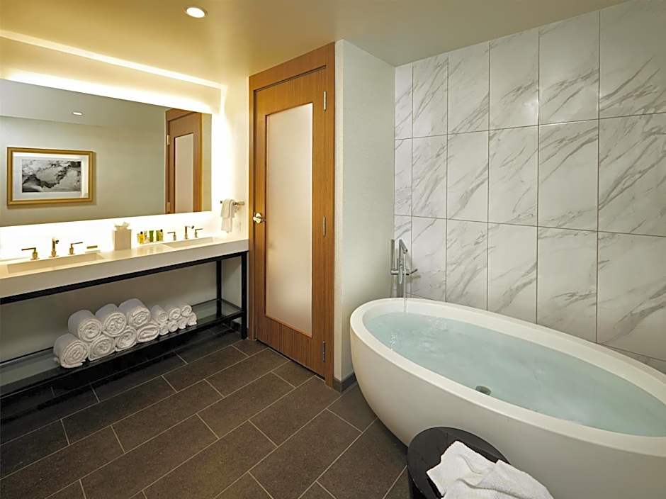 Hilton Cleveland Downtown