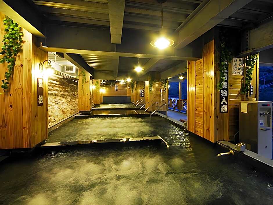 Ming Lu Holiday Hotel