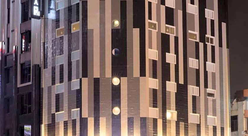 Single Inn - Kaohsiung Station