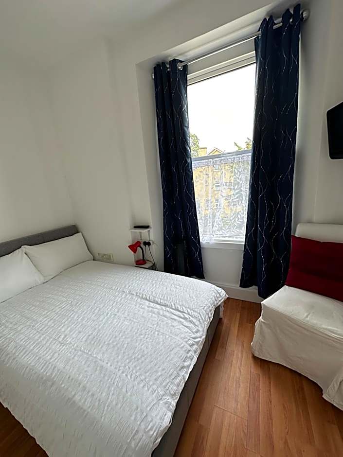 Manor Lodge Guesthouse