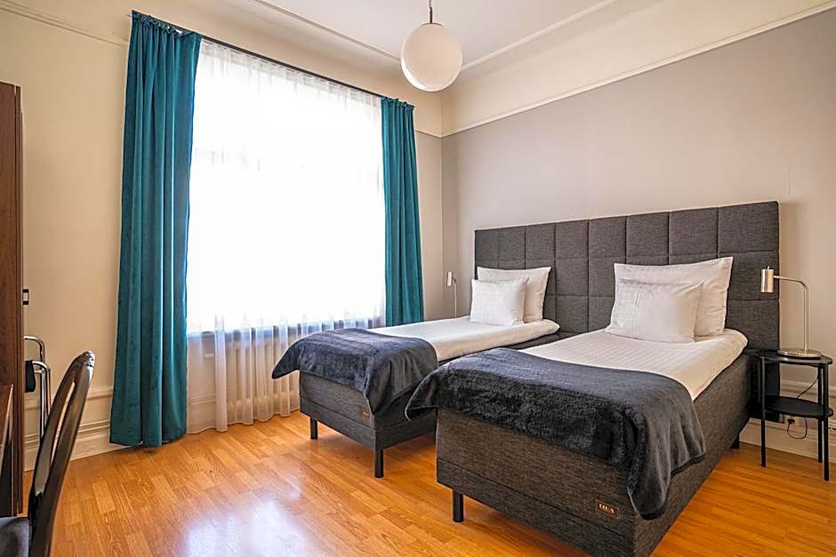 Queen's Hotel by First Hotels