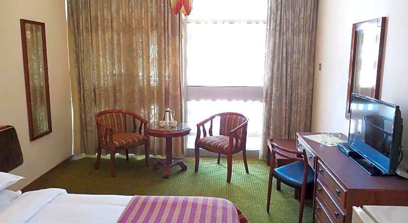 Oriental Palace Hotel