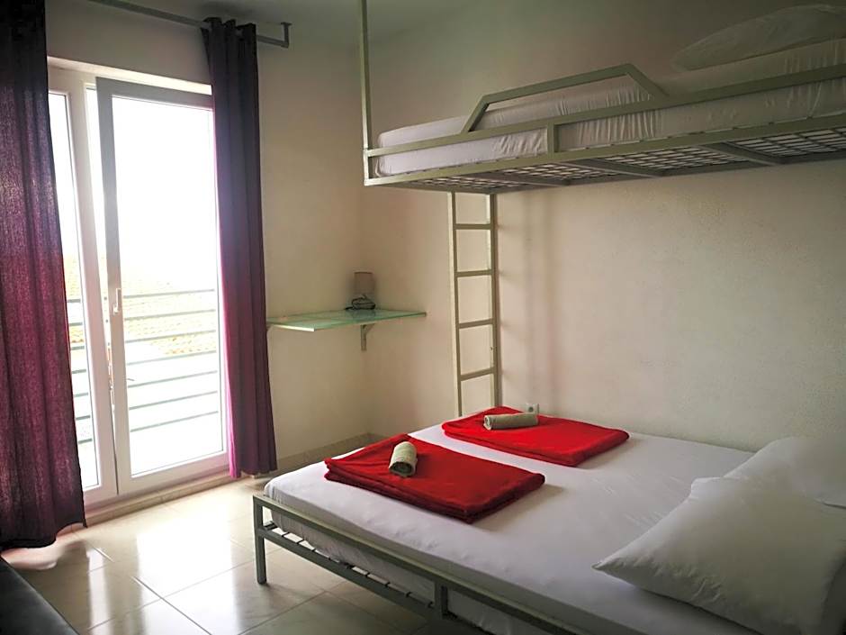 Hostel Dalmatia