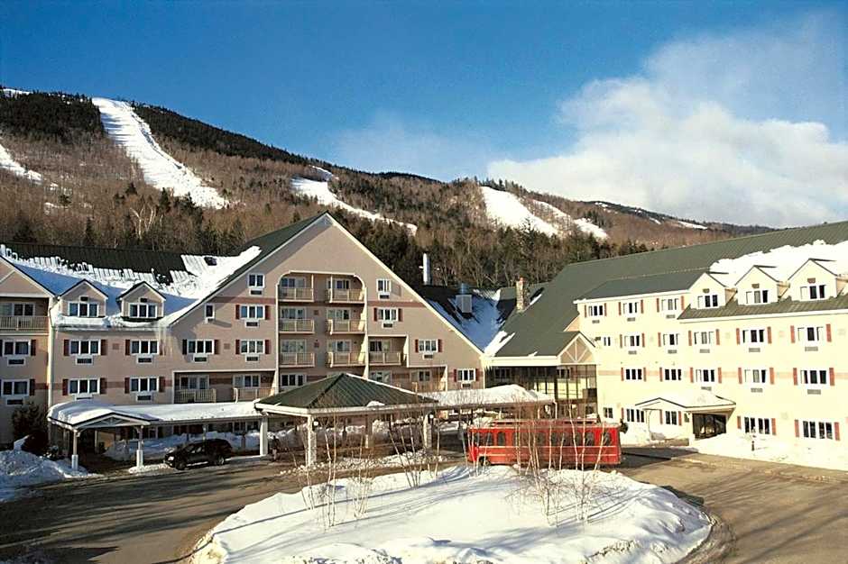 Grand Summit Hotel