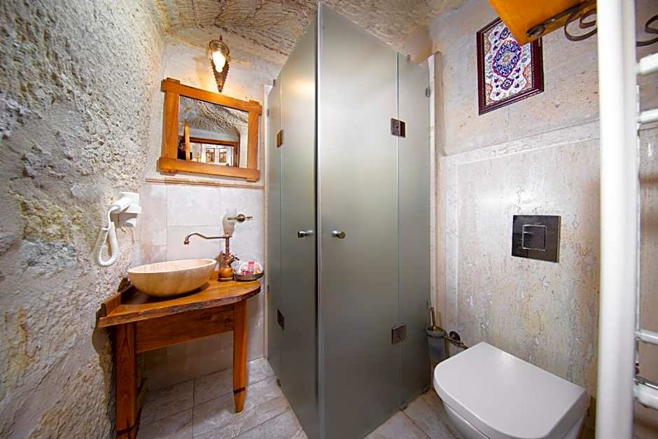 Terra Cave Hotel