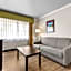 Best Western Plus Parkway Inn