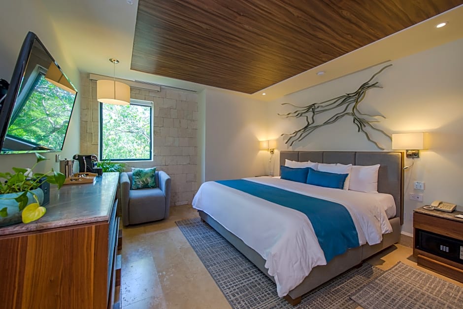 Naay Tulum Curamoria Collection