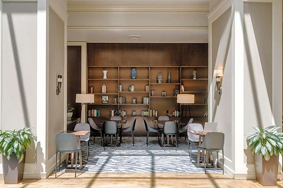 Club Quarters Hotel in Philadelphia