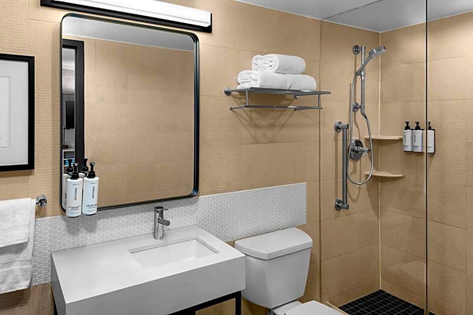 voco Times Square South New York by IHG