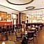 Hotel Maximilian’s