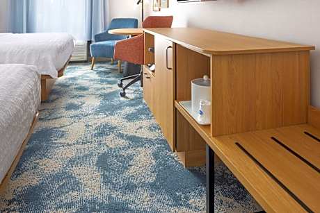 Queen Room with Two Queen Beds - Hearing Access/Non-Smoking