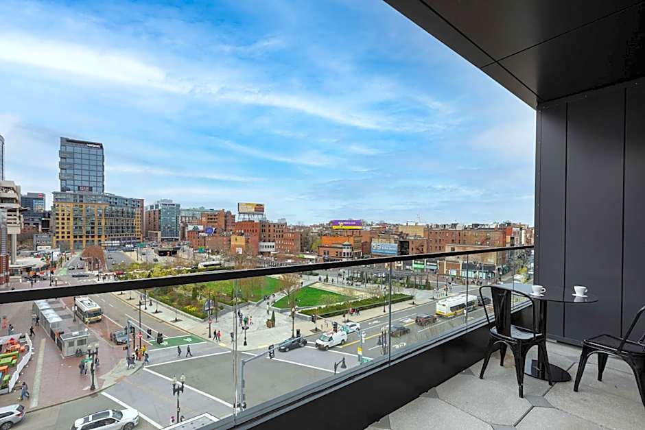 Canopy by Hilton Boston Downtown