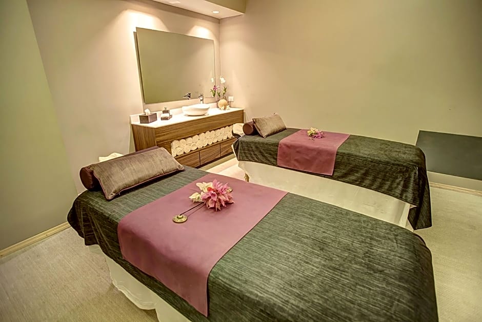 Royalton Negril An Autograph All-Inclusive Resort