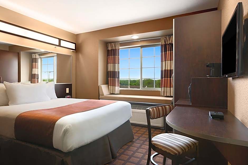 Microtel Inn & Suites By Wyndham Pleasanton