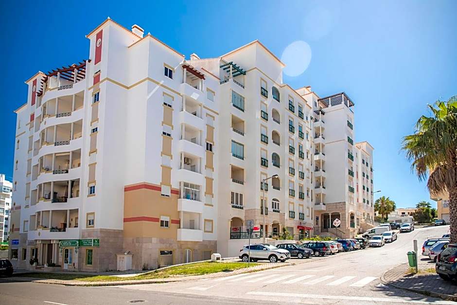 Vinyl Flat Bed & Breakfast - Rooms