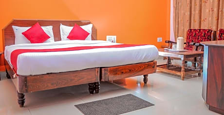 AC Deluxe Room