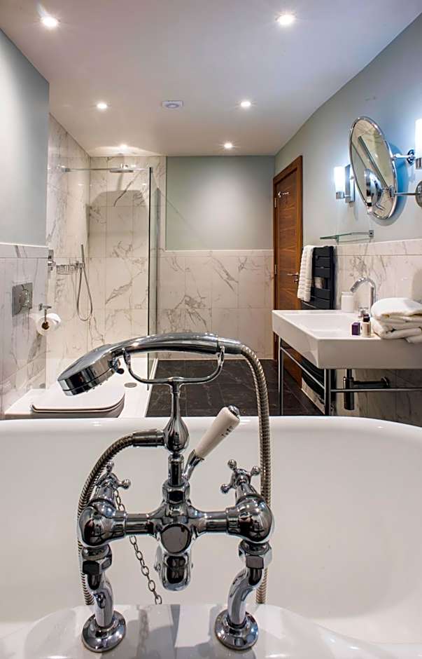 Kinnettles Hotel & Spa