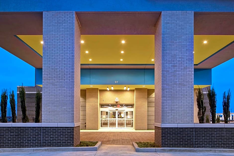 Tru by Hilton Oxford