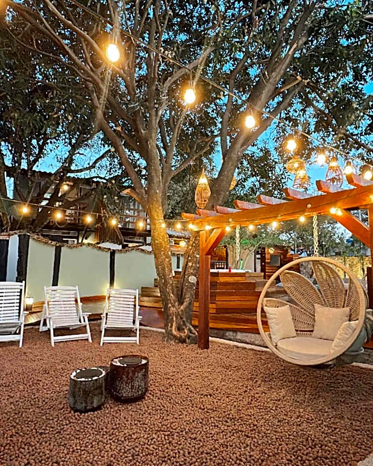 Pousada Entre Folhas