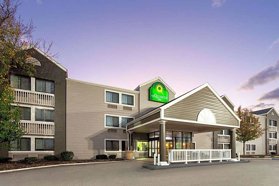 La Quinta Inn & Suites by Wyndham Cleveland Independence