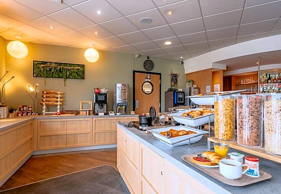 B&B HOTEL Calais Terminal Cité Europe 4 étoiles