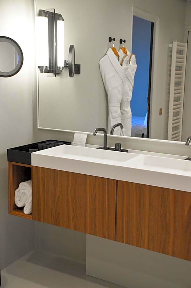 Le Palace De Menthon