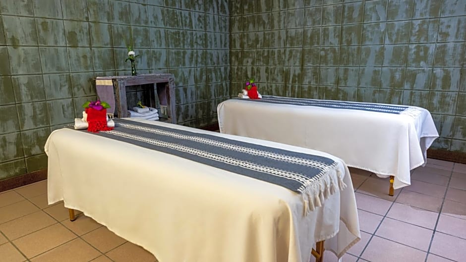 Park Royal Huatulco-All Inclusive