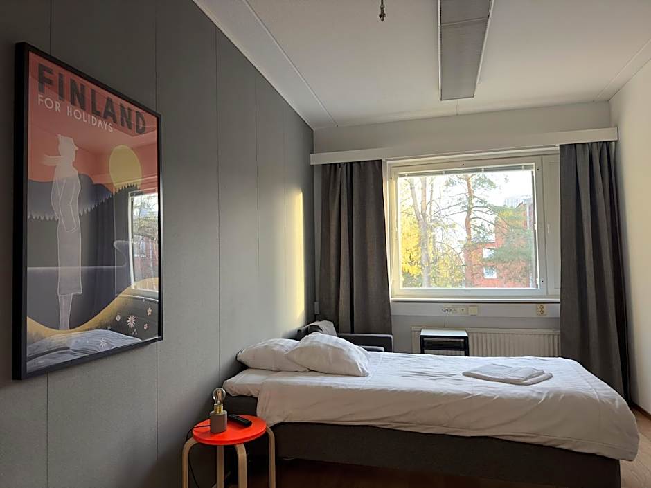 The Rooms Airport - 20Rooms