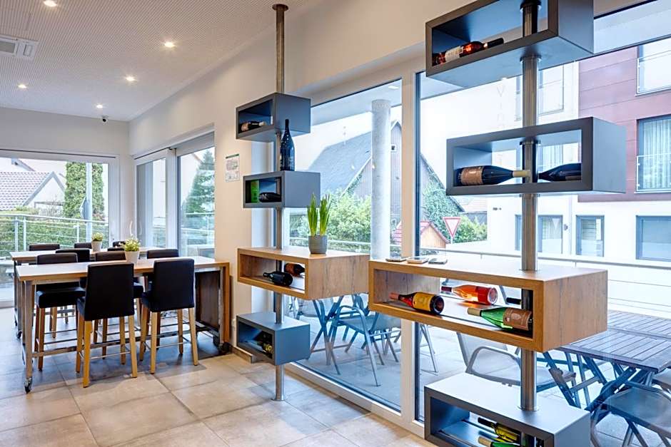 Vinotel Heinz J. Schwab