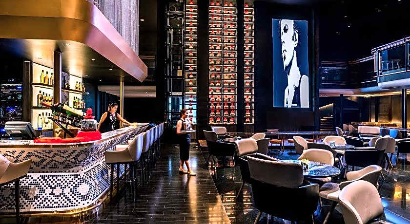 Pullman Bangkok King Power