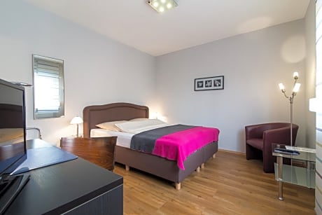 Economy Double or Twin Room