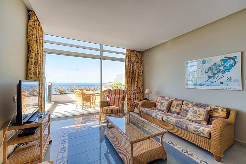 Holiday Club Jardin Amadores