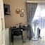 8 on Acacia Guesthouse