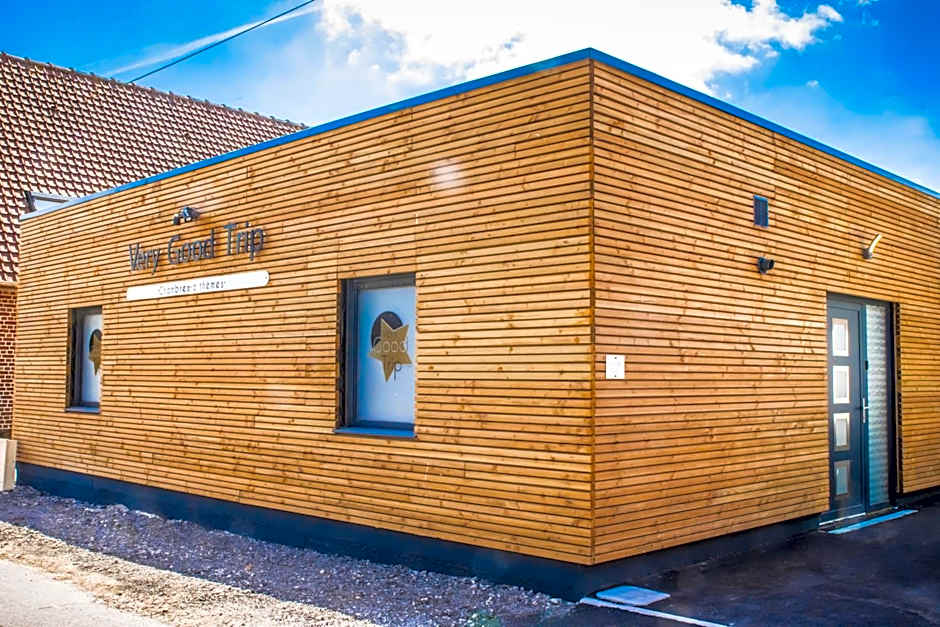 Loveroom Very Good Trip chambre avec jacuzzi privatif