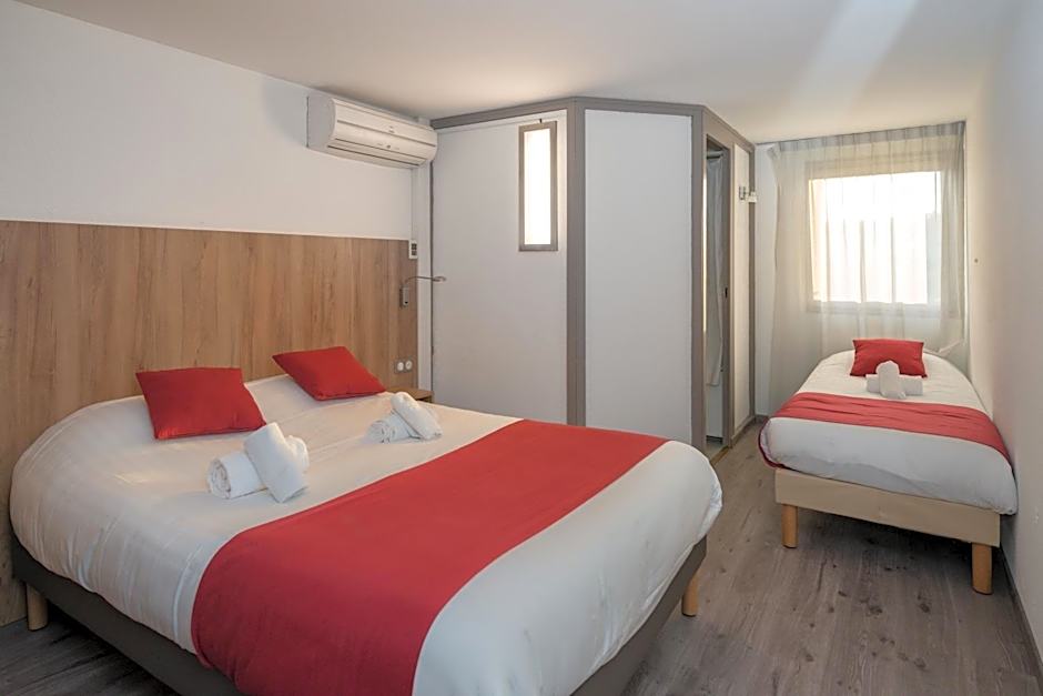 Brit Hotel Plaisance A9/A61