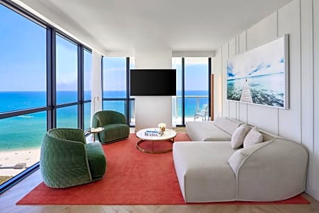 Marvelous One-Bedroom Suite, Balcony