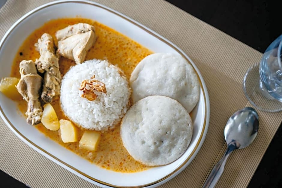 Hakata Lejja near Natural Hot spring