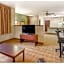 Studio 6 Corporate Extended Stay Chicago Lisle IL