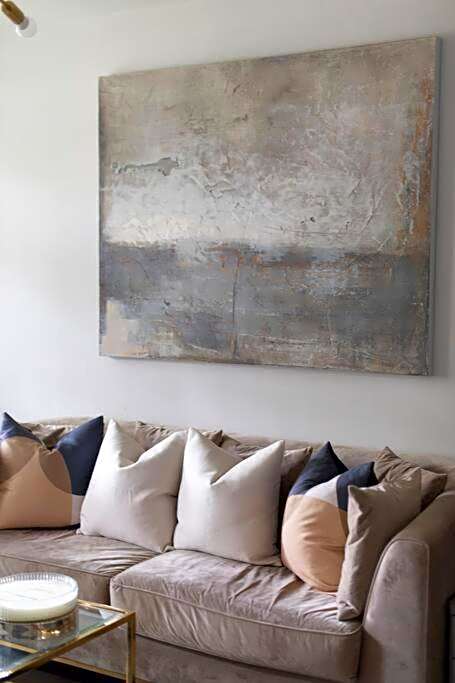 2 BR, Modern Urban Sanctuary 1CC - Cherrydeal