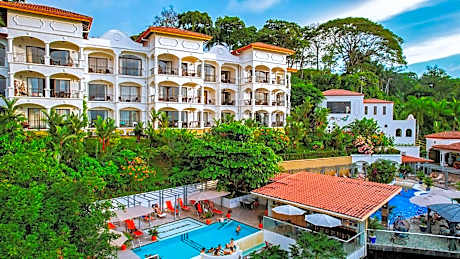 Shana by the Beach Manuel Antonio
