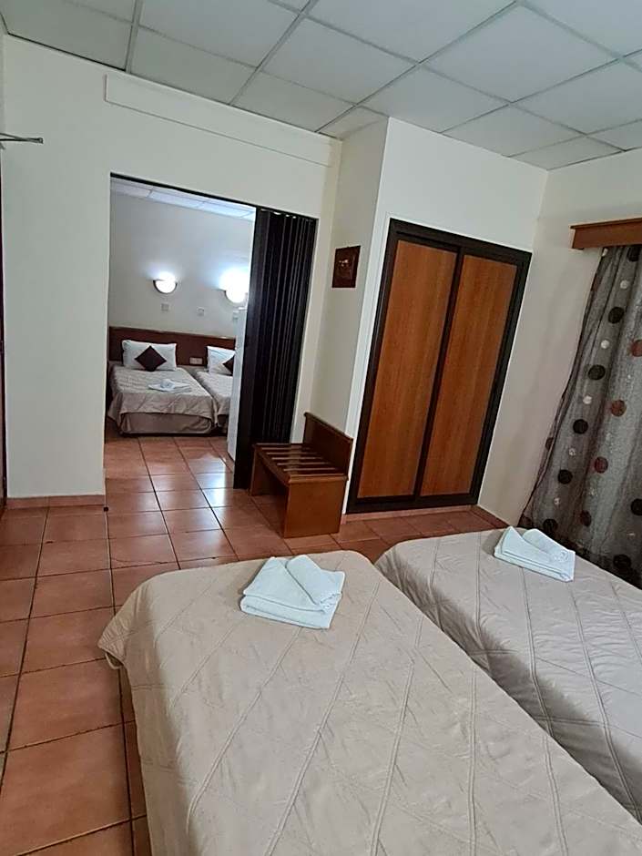 Metropole Hotel