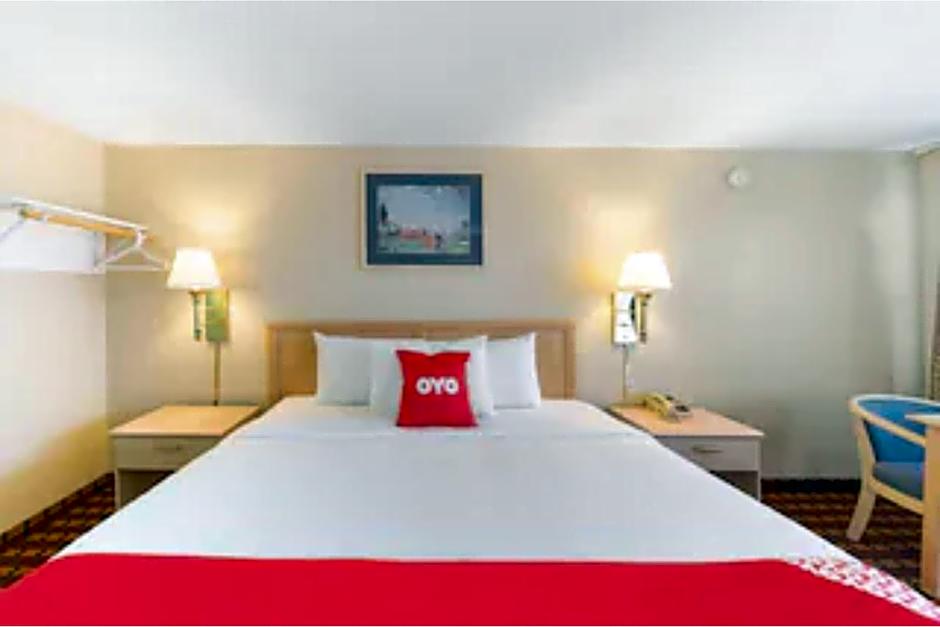 OYO Hotel Starlite Seneca Falls