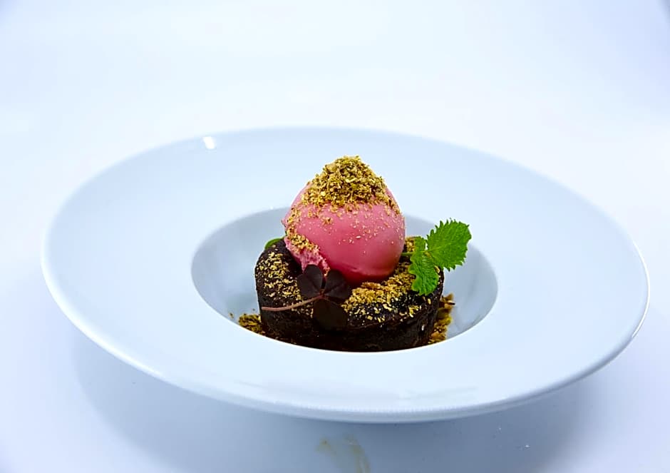 Voksenasen Hotell; Best Western Signature Collection