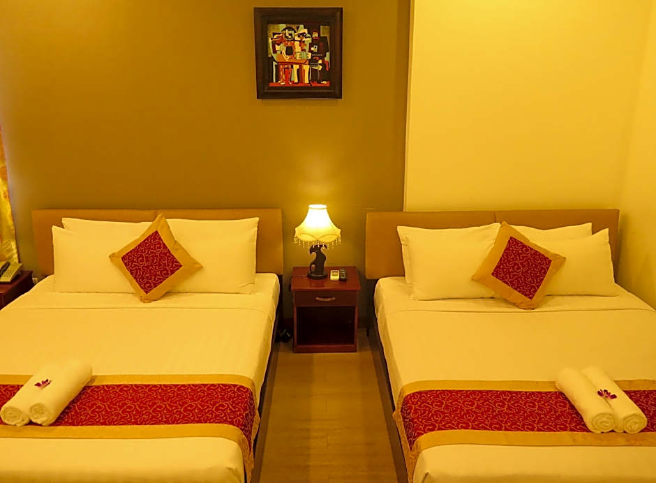 Sunflowers Hotel Airport 