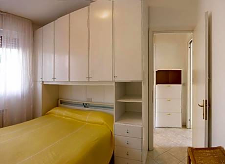 One-Bedroom Apartment - Separate Building