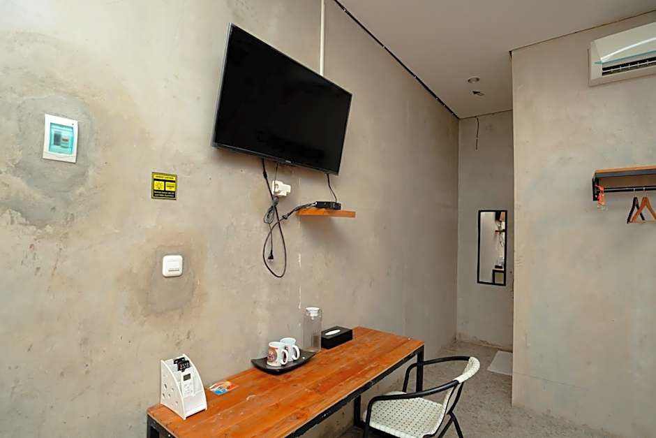 RedDoorz Syariah near Lombok Epicentrum Mall