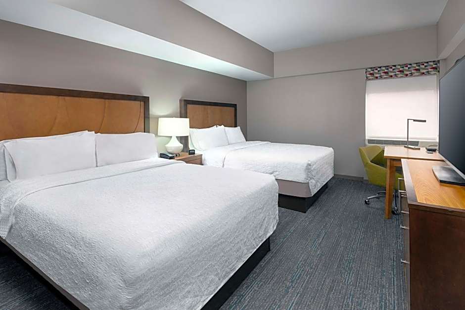 Hampton Inn By Hilton And Suites Clayton/St Louis-Galleria Area